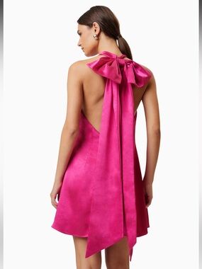 NWT Elliatt Fuchsia Mini Dress halter Zinnia Party dress revolve SZ S $199